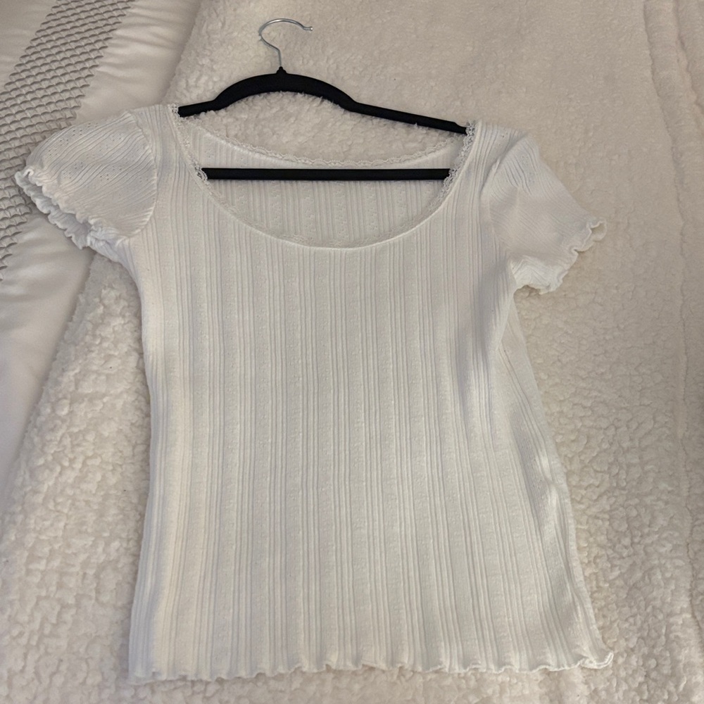 Brandy Melville White Ribbed Short Sleeve Top